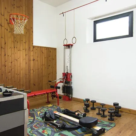 Nyaraló In With Pool *