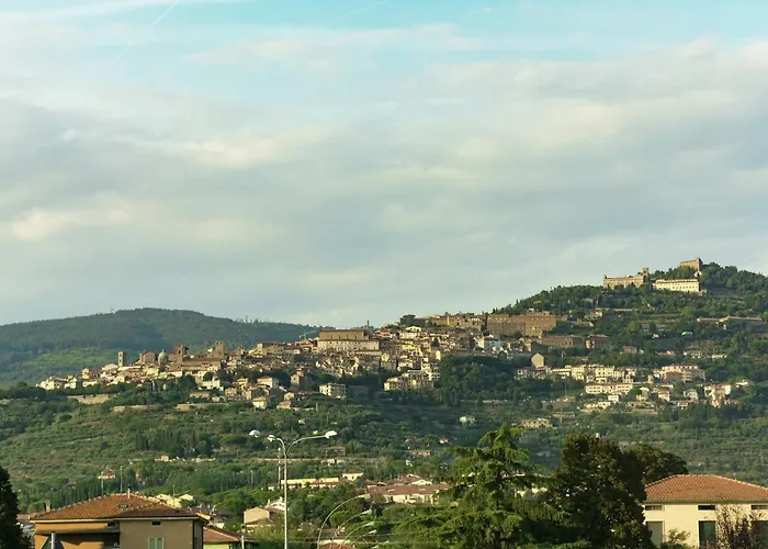 In With Pool 코르토나